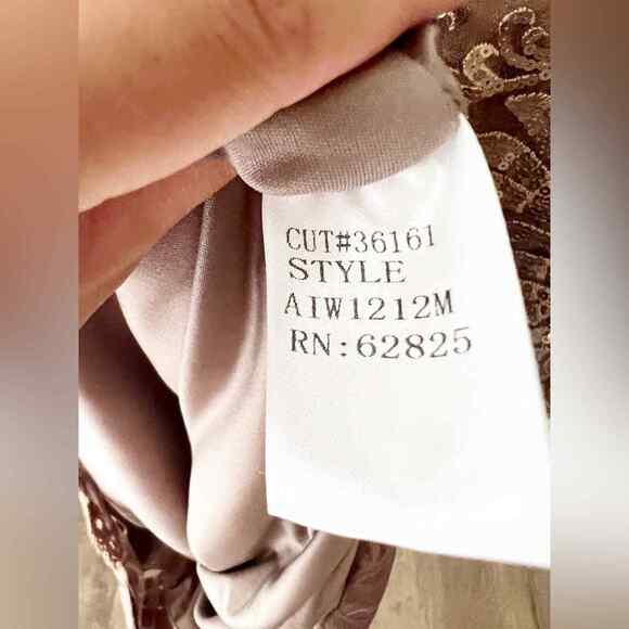 Tadashi Shoji Bronze Sleeveless Sequin Cocktail Dress Size 4 - Picture 12 of 15